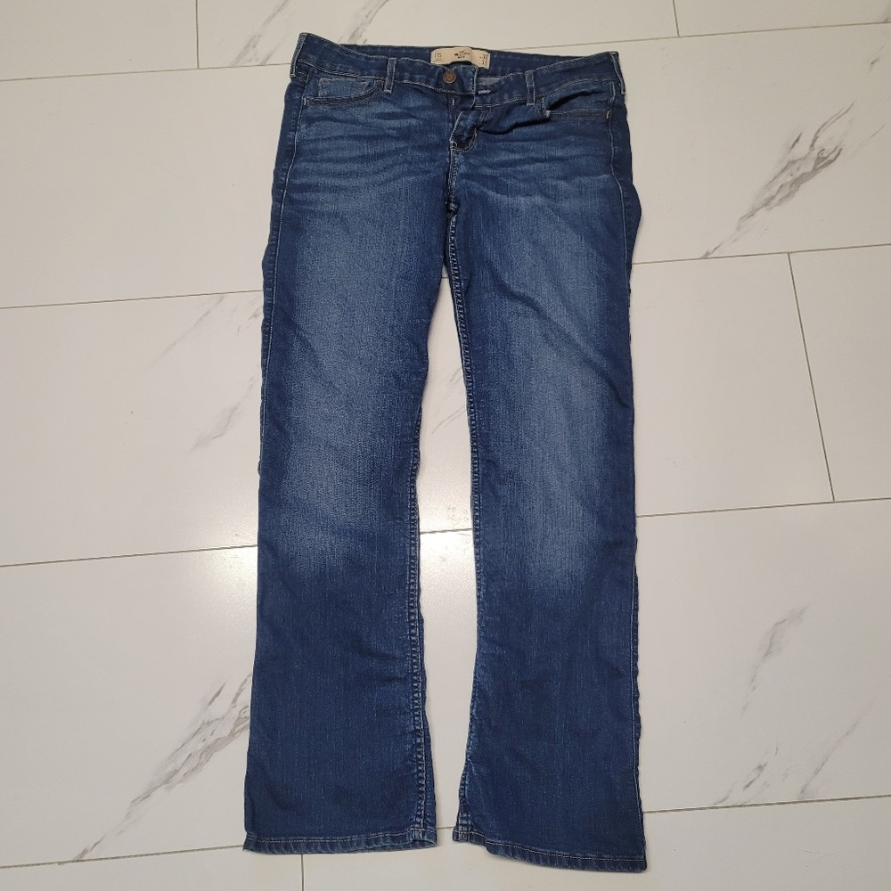 womens Hollister 11s jeans - size 30x31